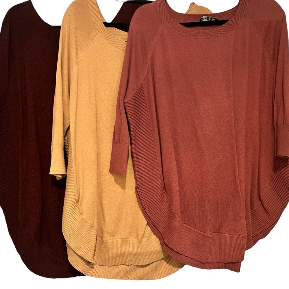 Express circle sweaters. Set of three. Size M